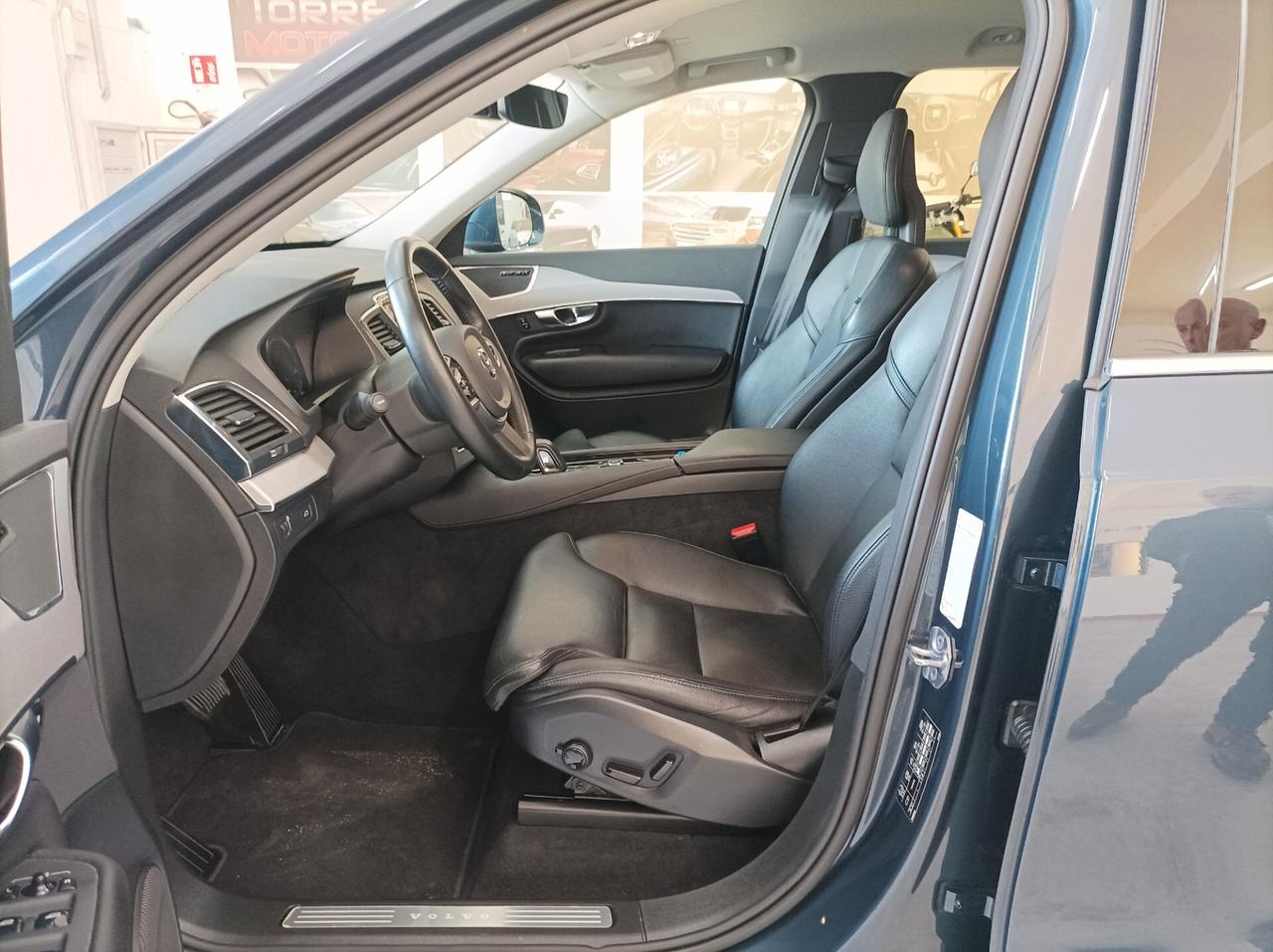 Volvo XC 90 XC90 B5 (d) AWD Geartronic 7 posti Momentum 06/2020