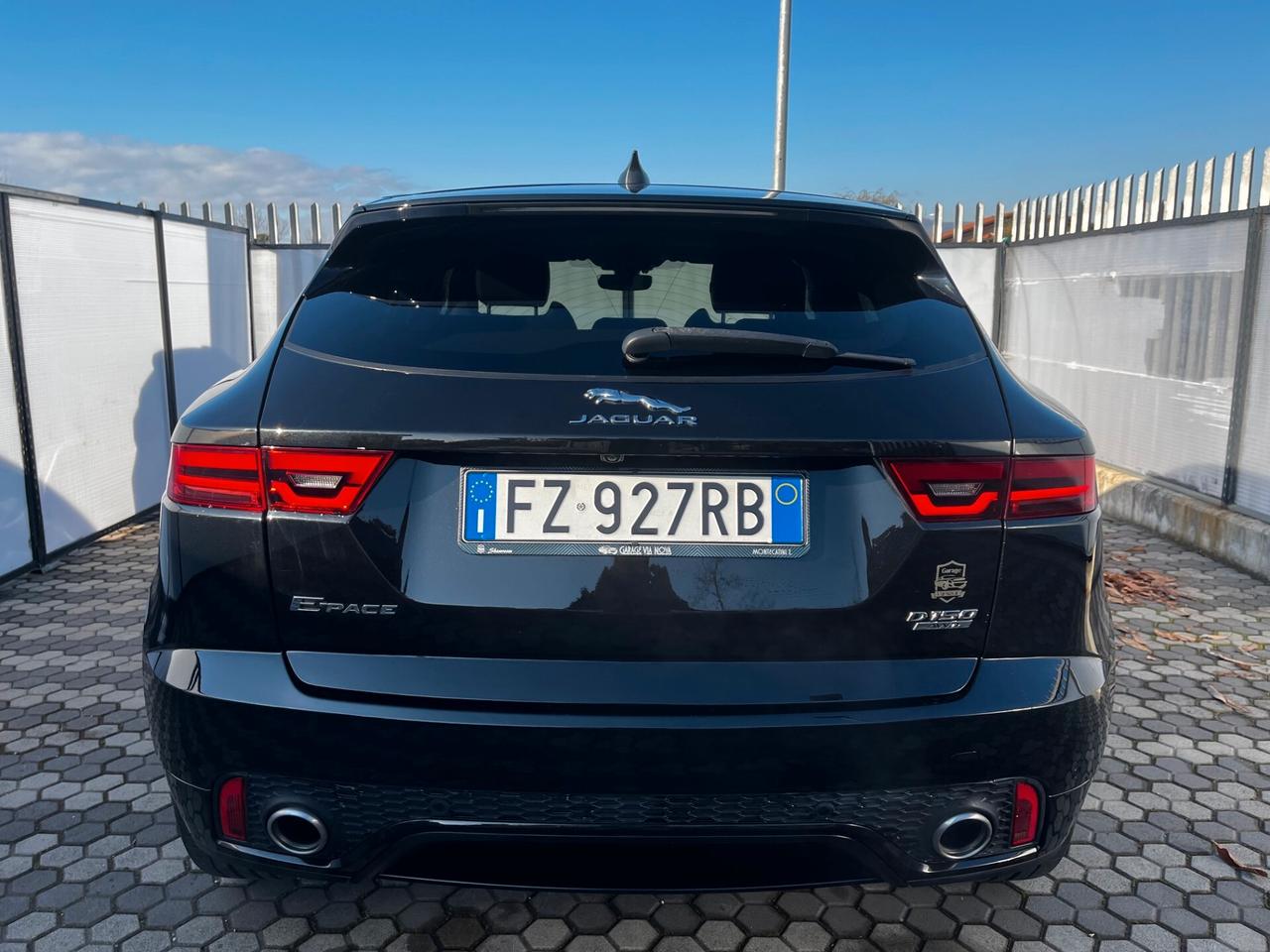 Jaguar E-Pace 2.0D 150 CV AWD aut. R-Dynamic SE