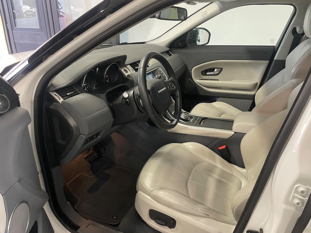 Land Rover Range Evoque 2.0 TD4 150 CV 5p. SE Dynamic