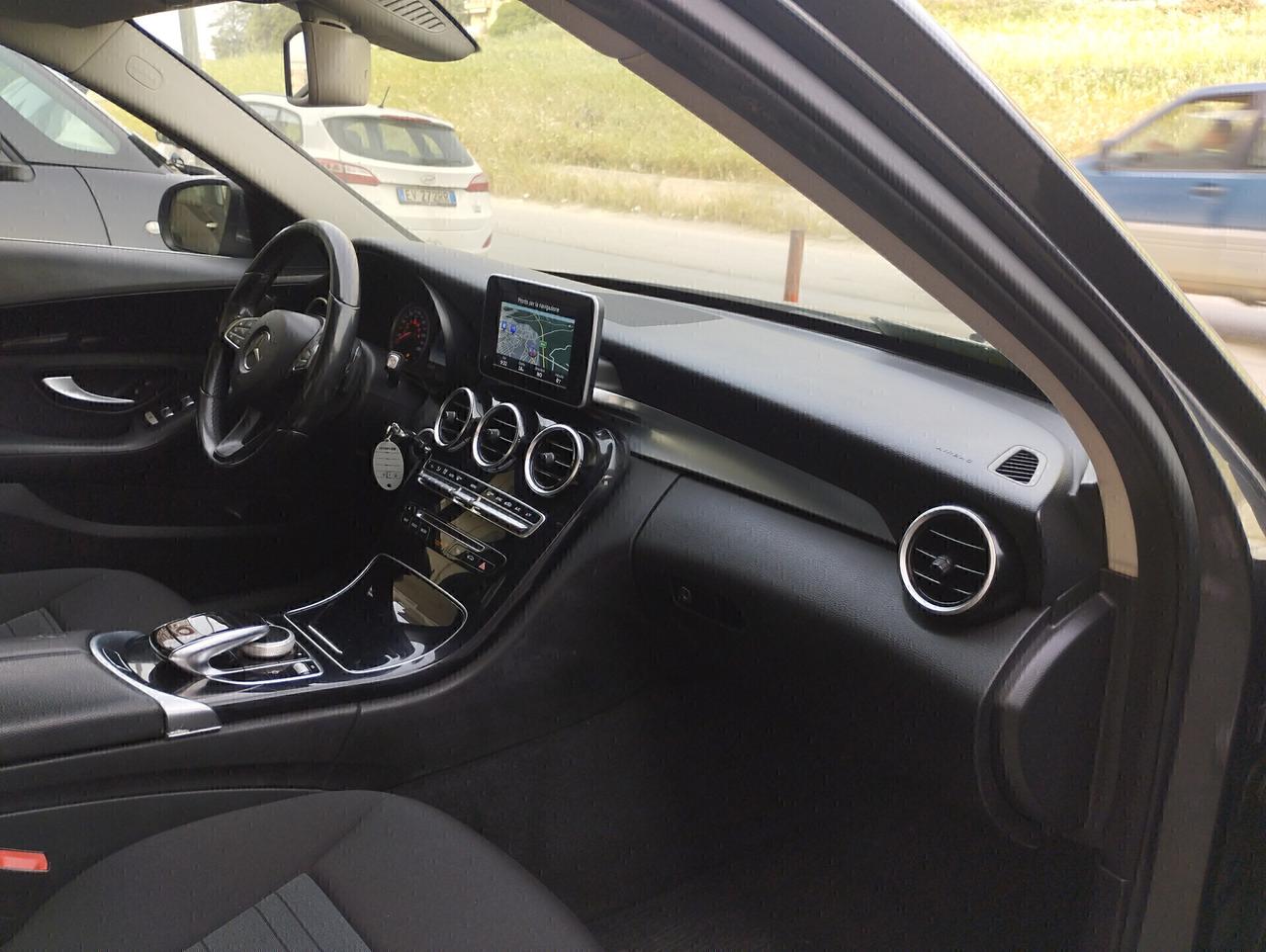 Mercedes-benz C 180 d Auto Exclusive