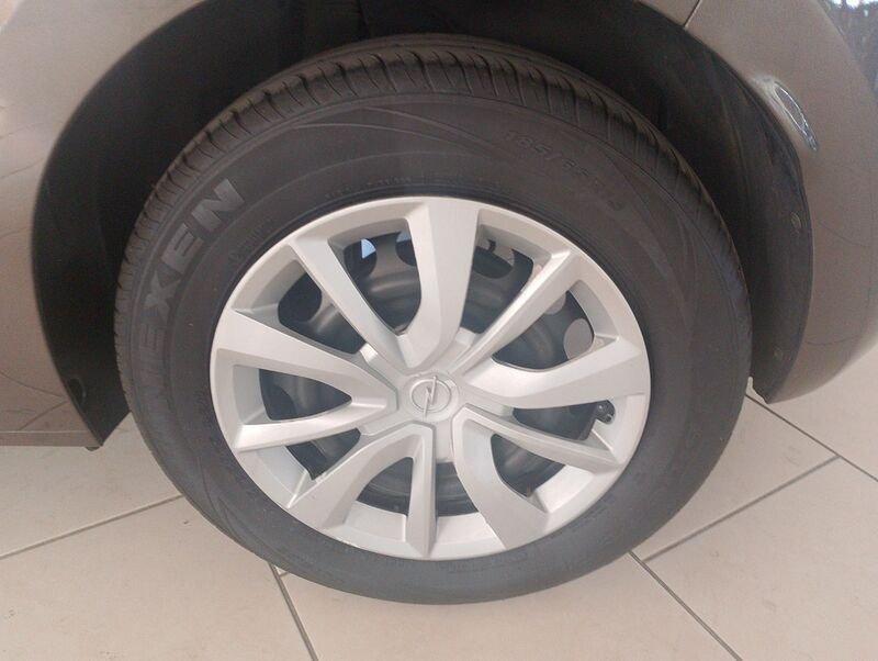 Opel Corsa 6ª serie 1.2 Elegance