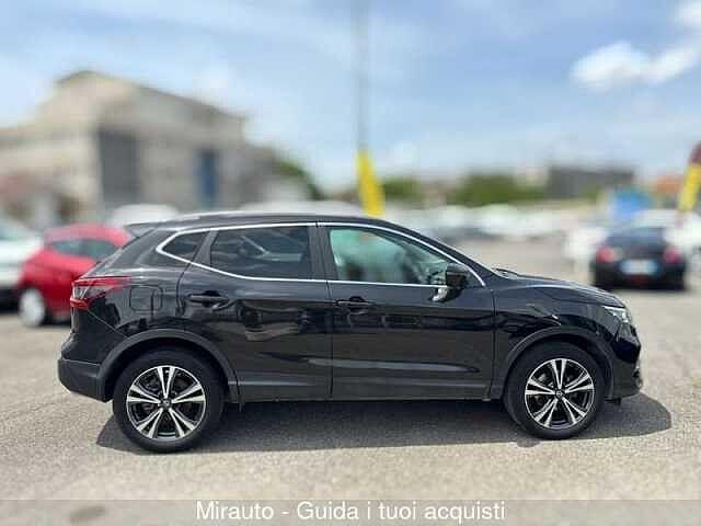 Nissan Qashqai Qashqai 1.5 dCi N-Connecta