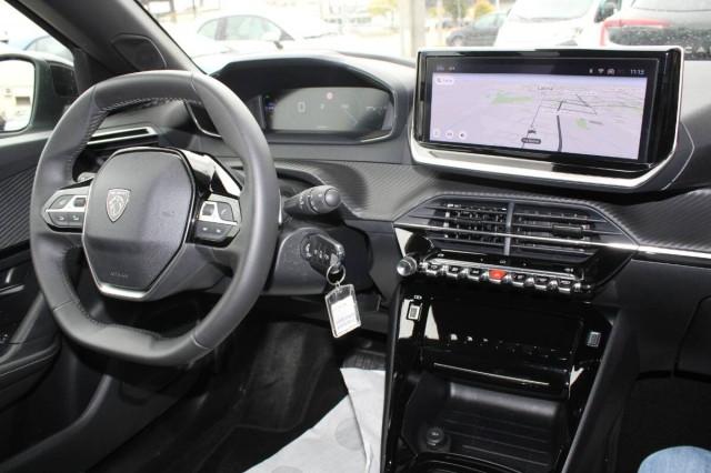 Peugeot 2008 1.2 Allure s&s 130cv Auto con Navigatore e CarPlay