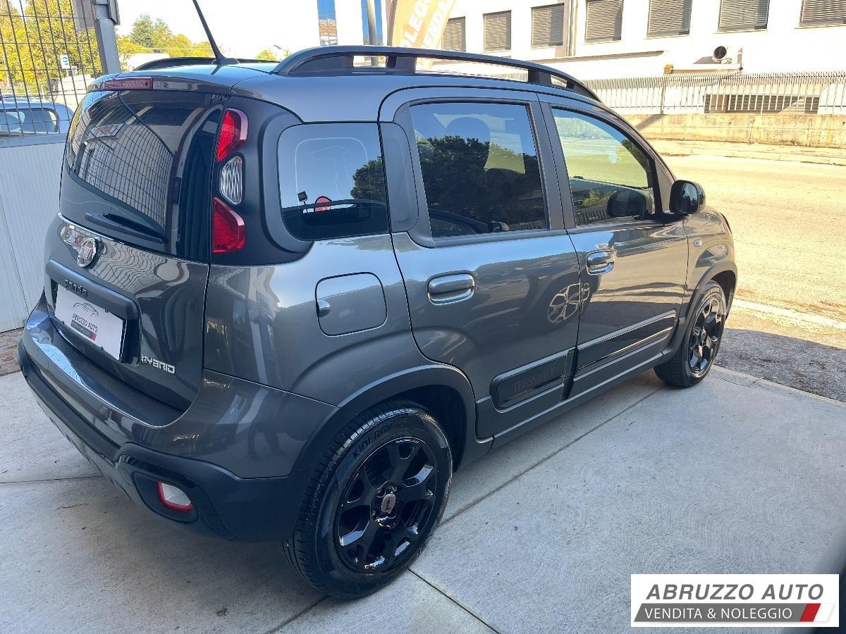 FIAT Panda 1.0 Hybrid Trussardi