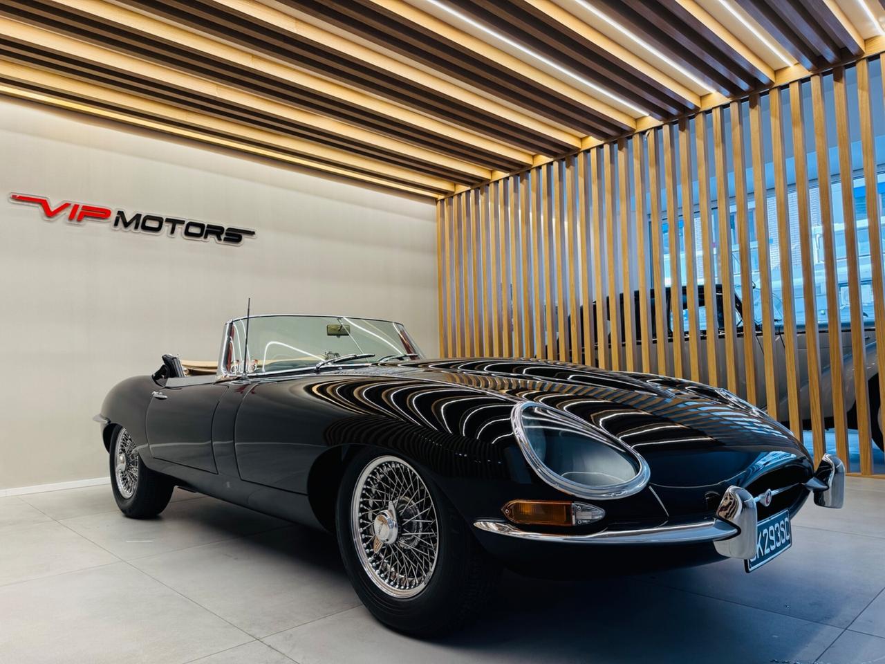 Jaguar E 3.8 CILINDRI SPIDER 1 SERIE