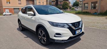 Nissan Qashqai 1.3 DIG-T 140 CV Tekna Dynamic Standard