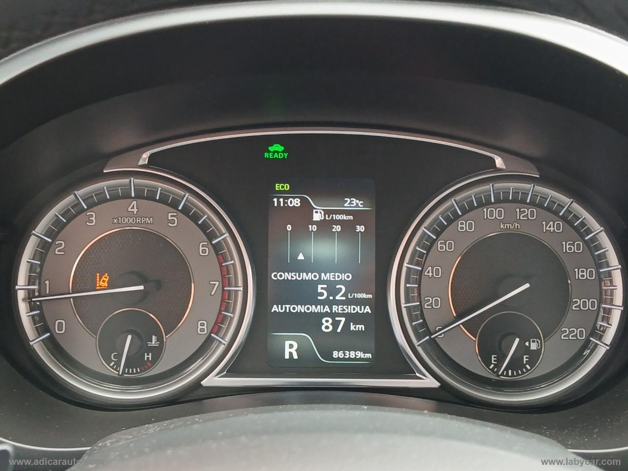 SUZUKI S-Cross 1.5 140V Hybrid A/T Starview