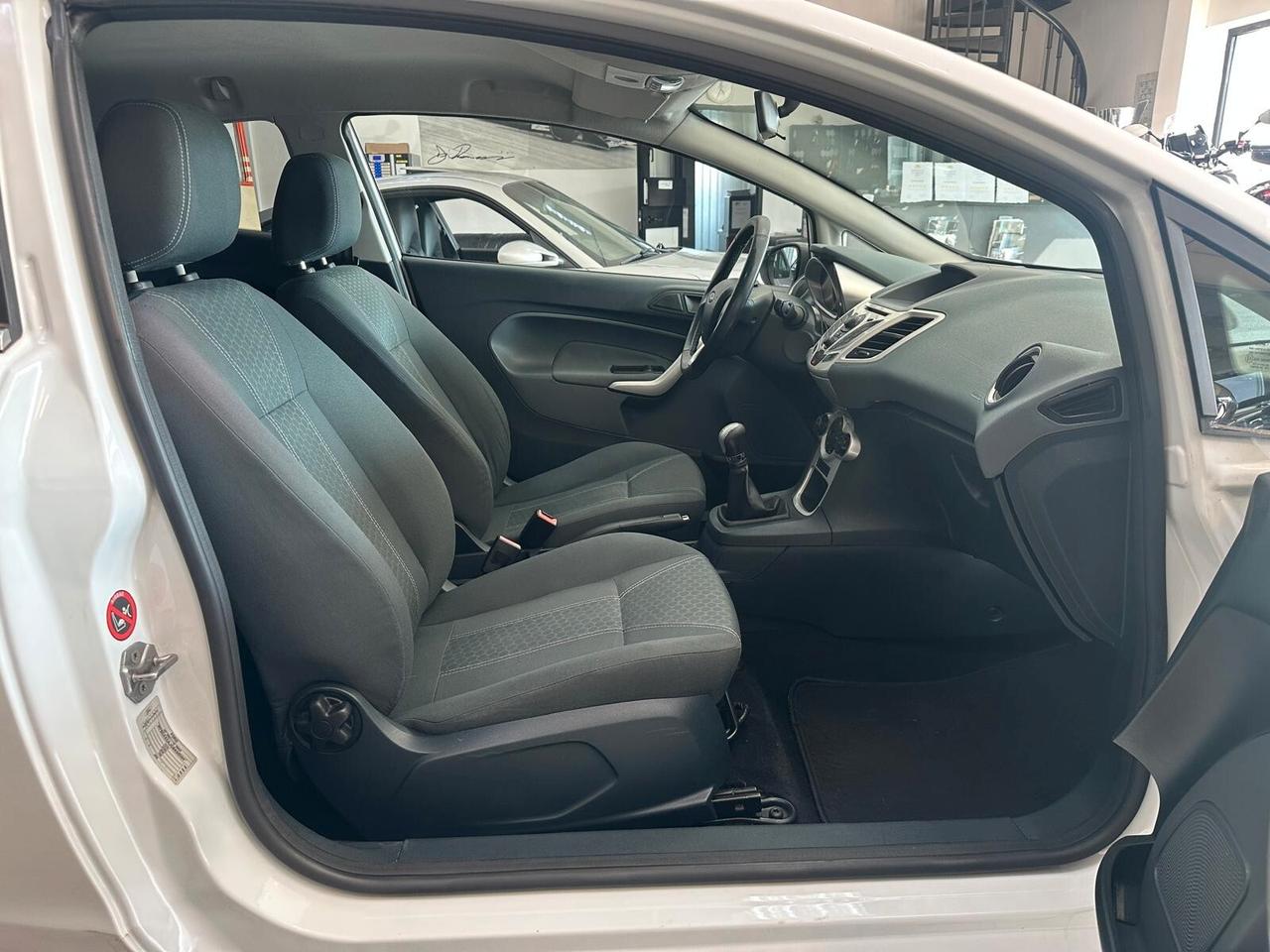 Ford Fiesta 1.4 TDCi 70CV 3 porte Titanium TENUTA BENISSIMO