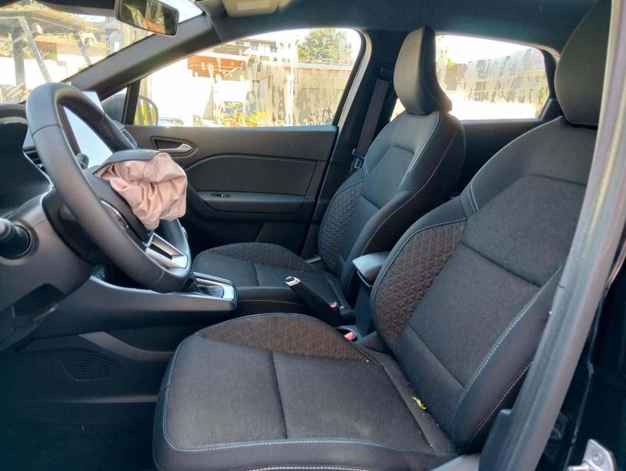 Renault Captur ECO-G 100 CV Techno 2025 SINISTRATA