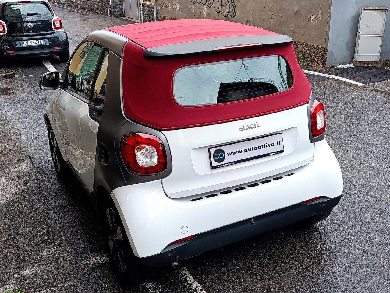 Smart ForTwo 70 1.0 twinamic cabrio Perfect capote Rossa