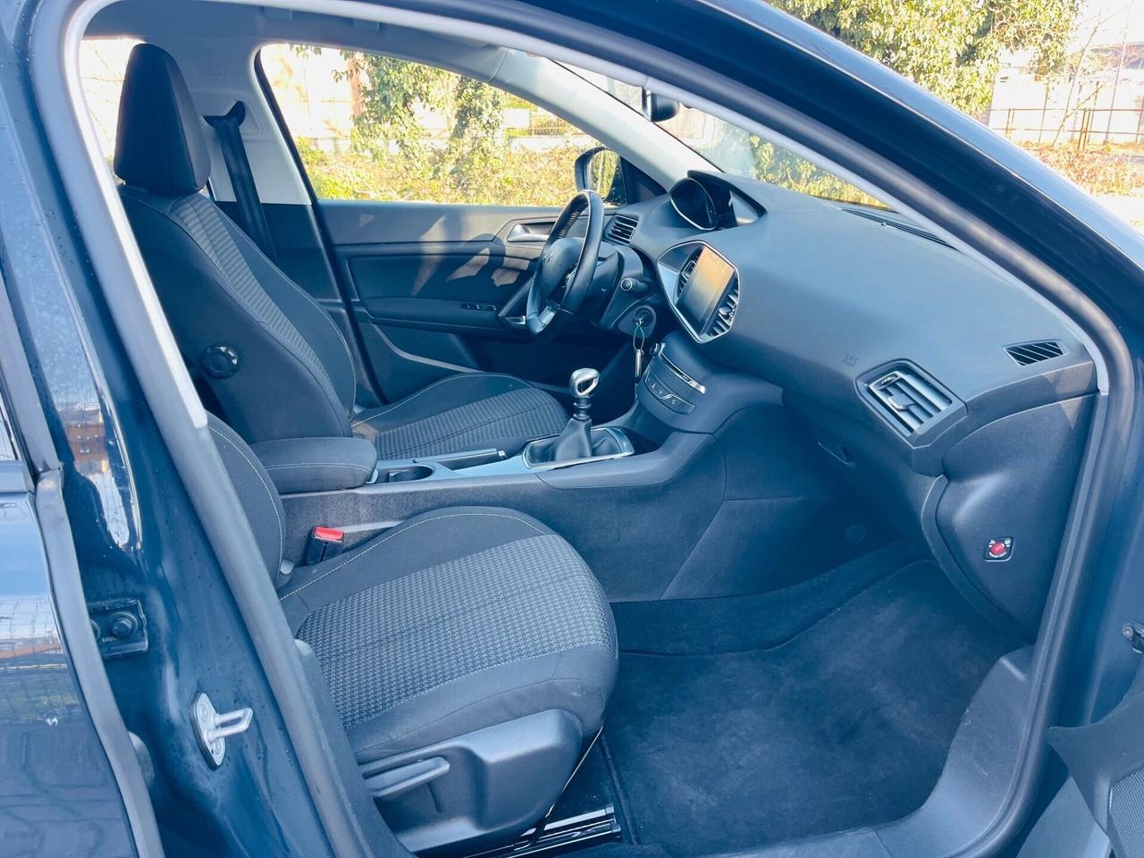 Peugeot 308- *2019* PREZZOOOO SUPER!! EURO 6 !!!