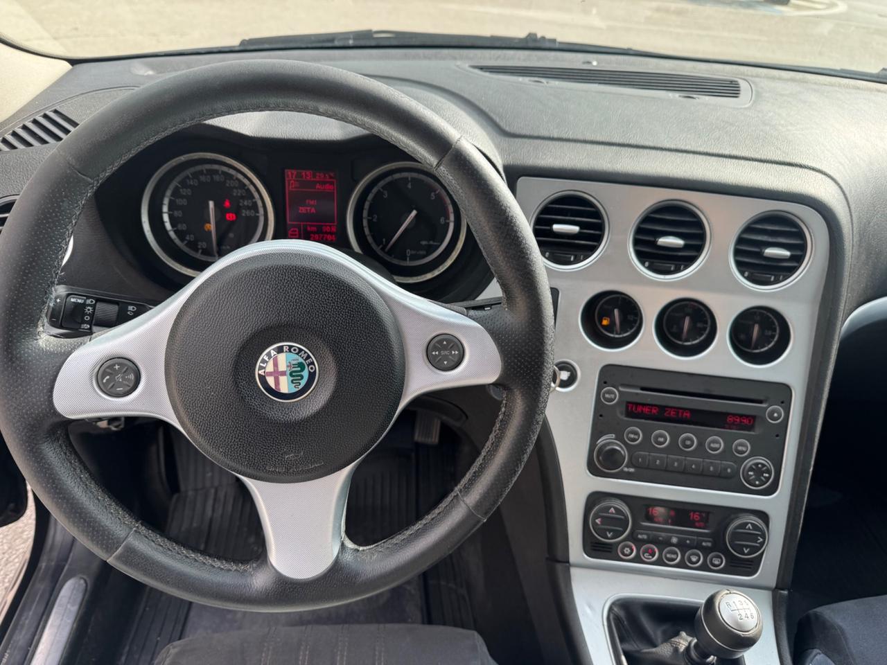 Alfa Romeo 159 1.9 JTDm 16V Sportwagon Exclusive