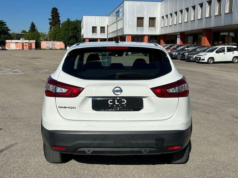 Nissan Qashqai dCi 130 4WD Visia