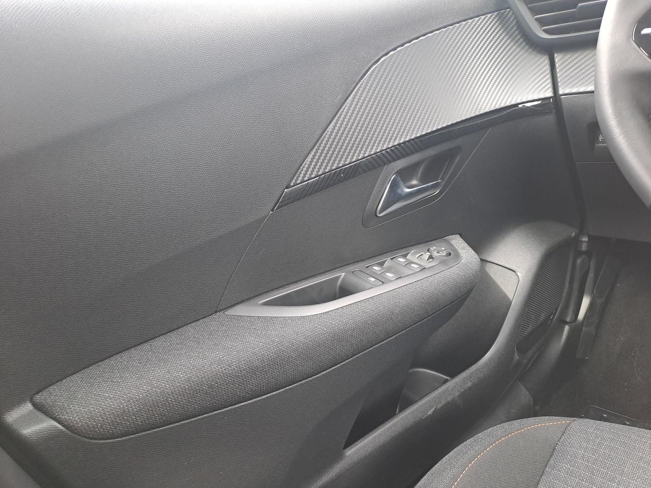 PEUGEOT 208 5P - Business Hybrid 110 E-DCS6