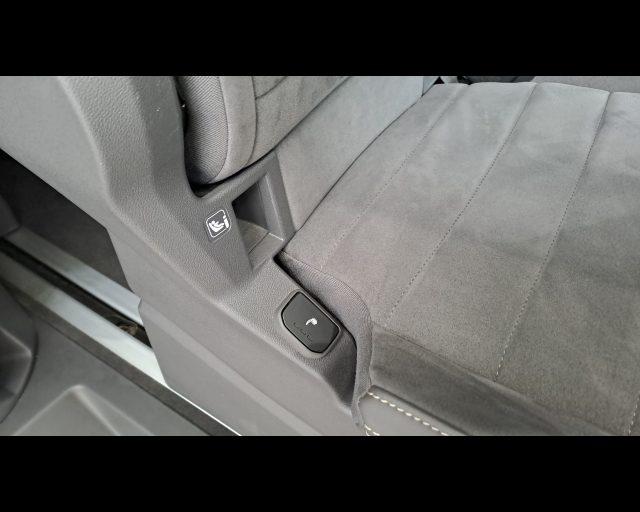 VOLKSWAGEN Multivan T7 2.0 tdi Style 150cv dsg 7p.ti