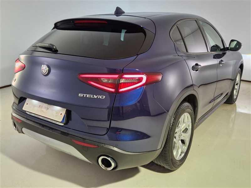 ALFA ROMEO STELVIO 2.2 Turbo Diesel 190CV Business AT8 Q4