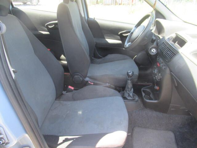 FIAT PUNTO 1200 5 porte BENZINA/METANO
