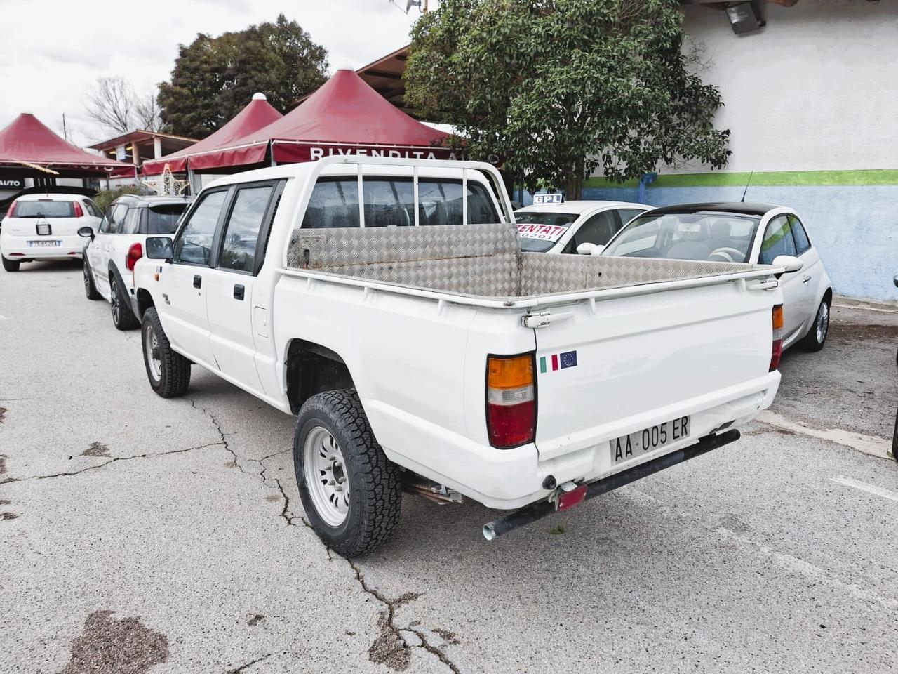 MITSUBISHI L200 2.5 TD 4WD DOPPIA CABINA