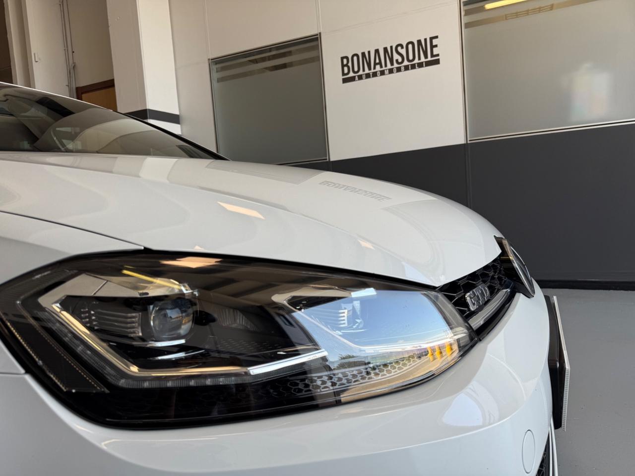 Volkswagen Golf GTD 2.0 TDI