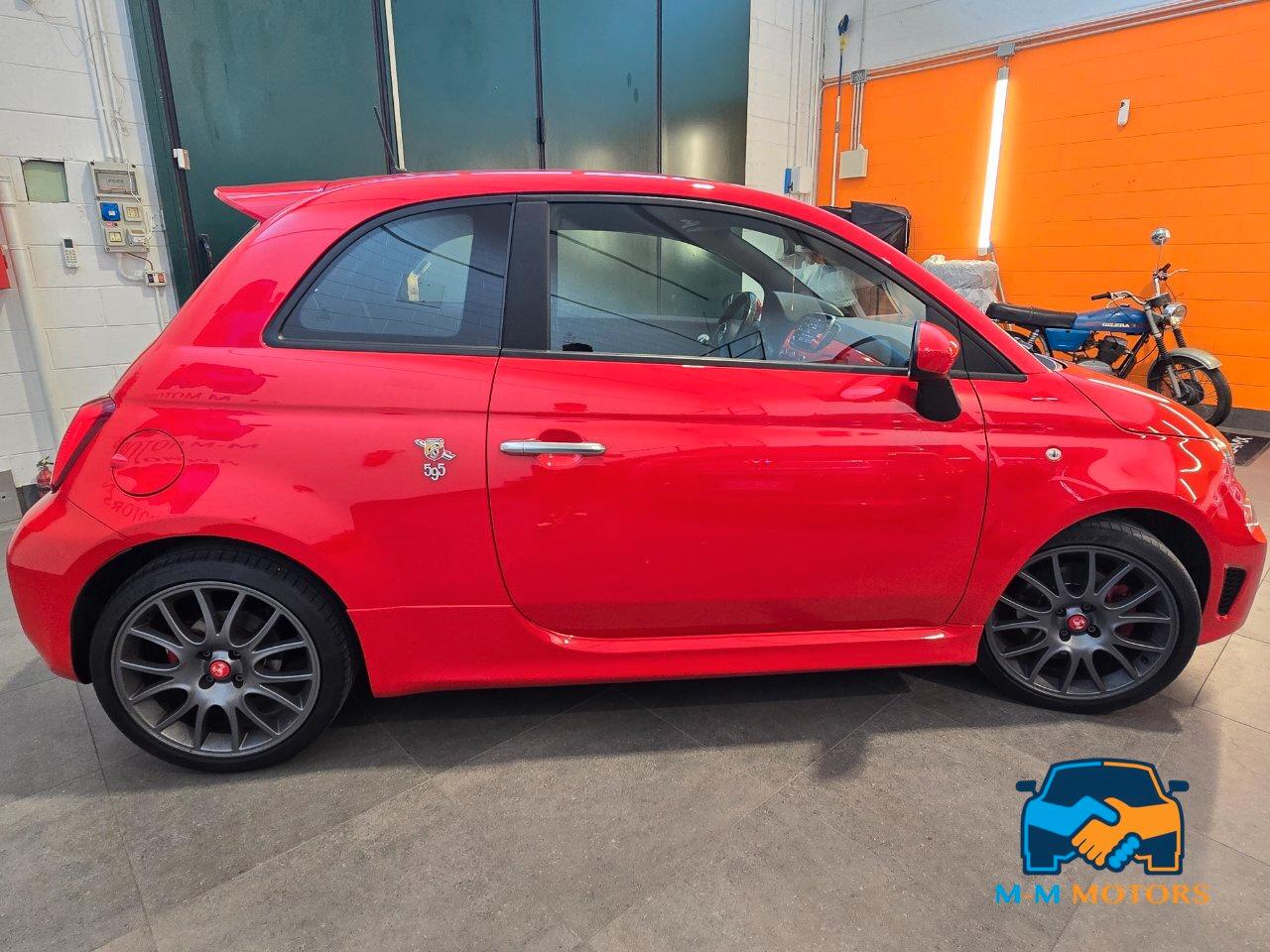 Abarth 595 EDIZIONE ROSSA