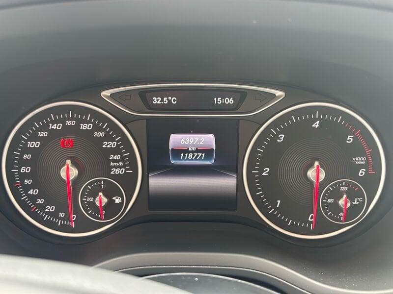 Mercedes-Benz Classe B B 180 d Sport