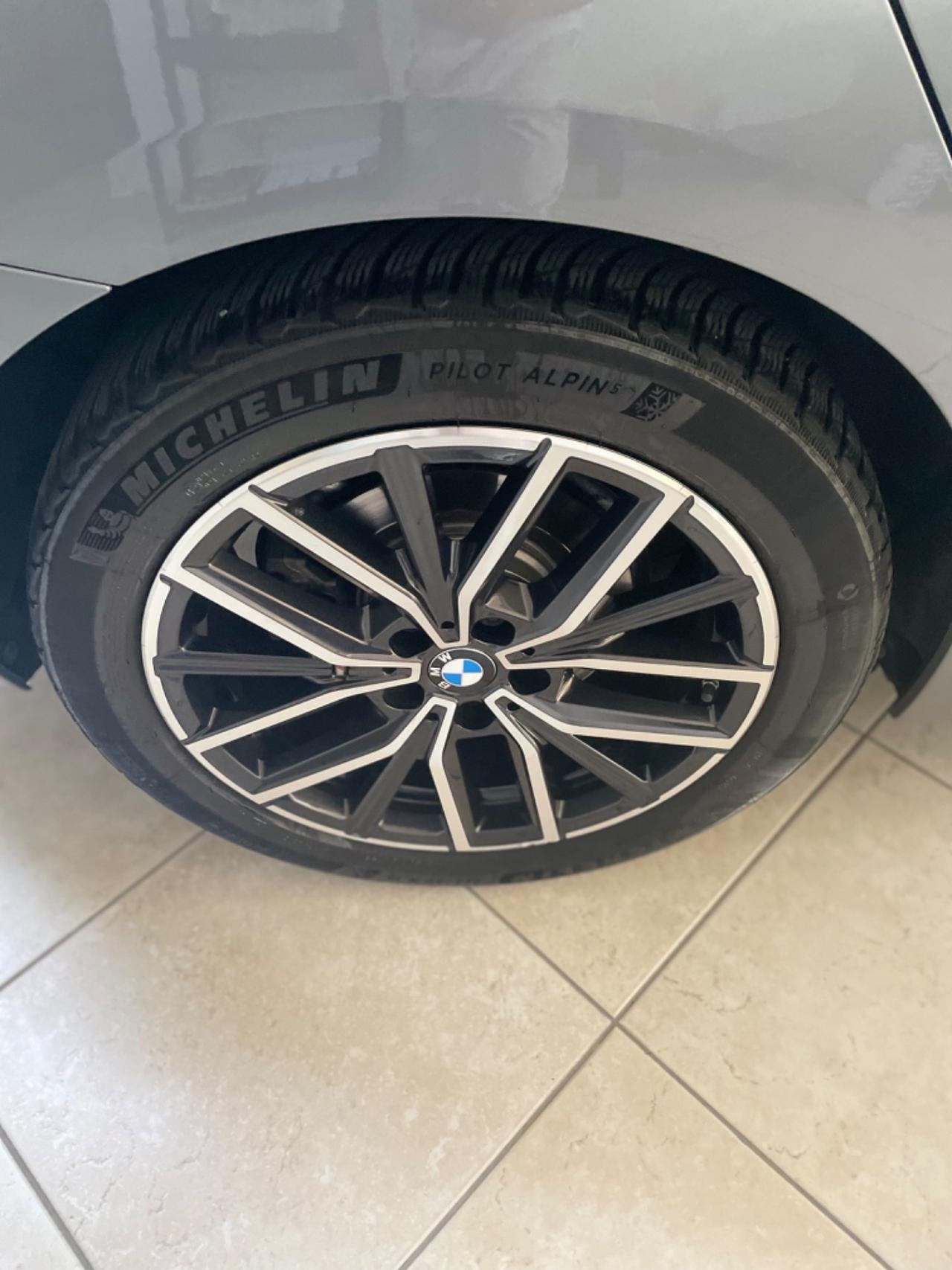 Bmw 220 Serie 2 - 220i Active Tourer MSport