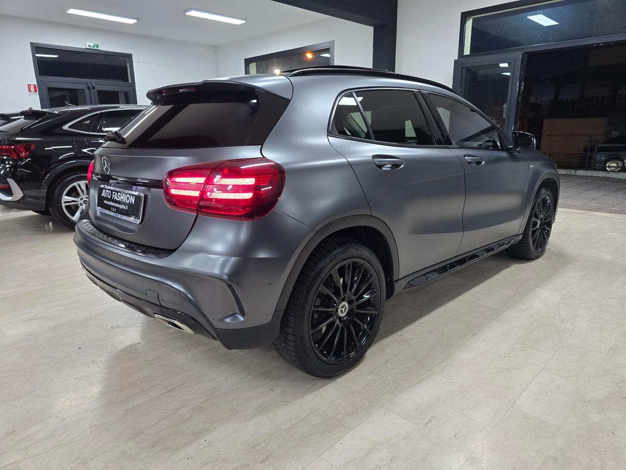 Mercedes-benz GLA 200 d Automatic 4Matic Premium (Tetto)