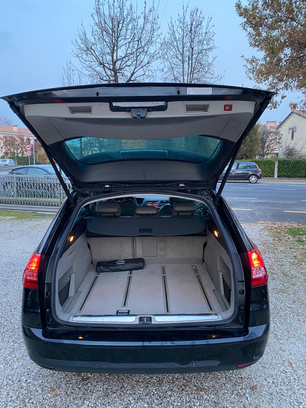 Citroen C5 2.0 HDi 138 aut. Business Tourer