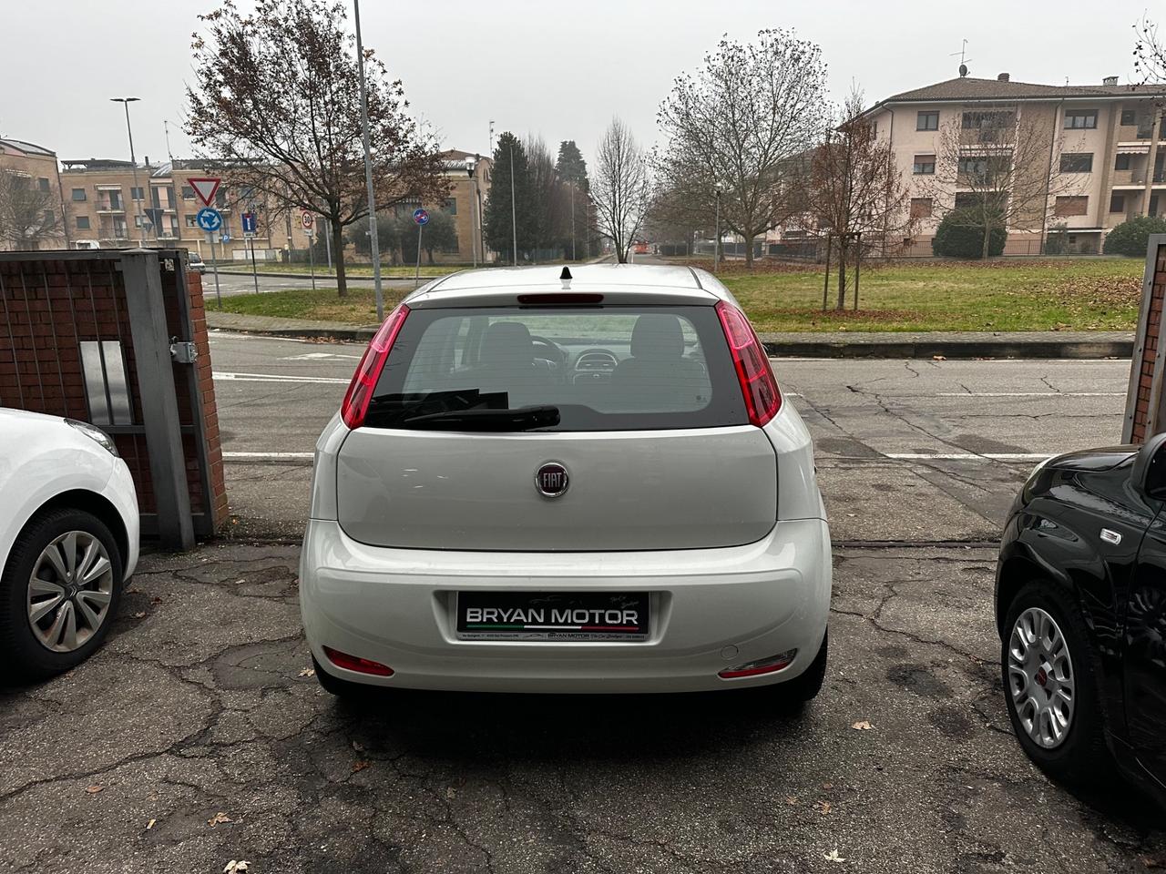 Fiat Punto 1.3 MJT II S&S 95 CV 5 porte Street