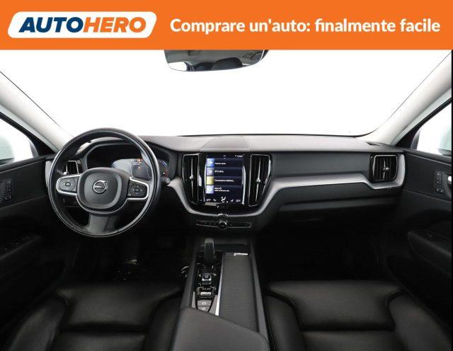 VOLVO XC60 B4 (d) AWD Geartronic Momentum