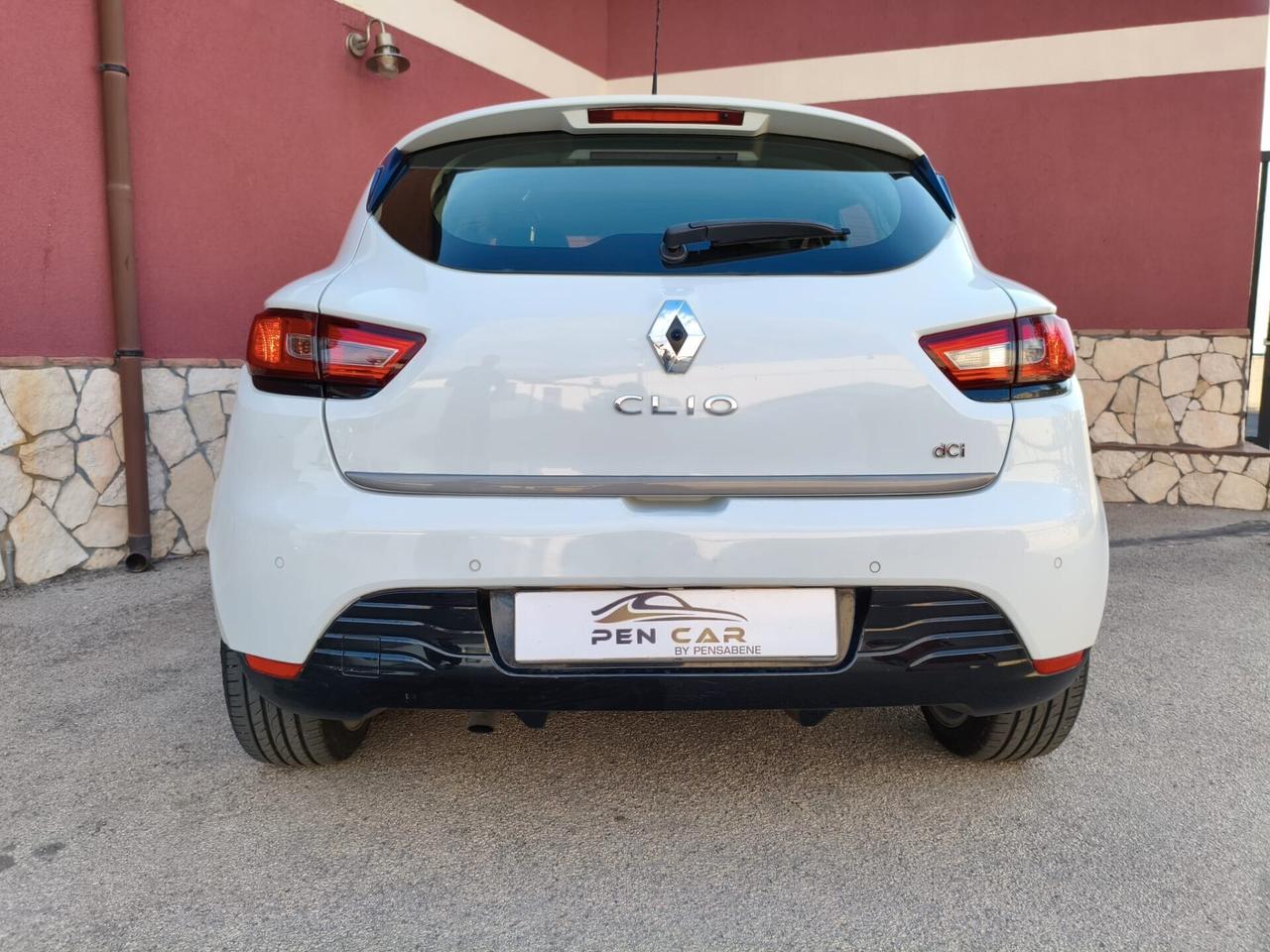 Renault Clio 1.5 dCi 8V 75CV 5 porte Costume National