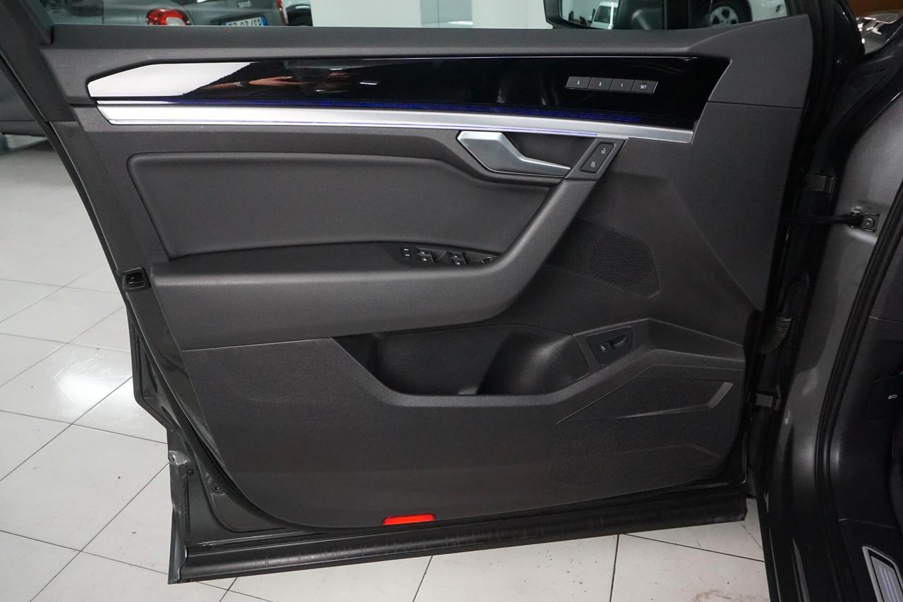 Volkswagen Touareg 3.0 V6 TDI SCR Black Style R Line
