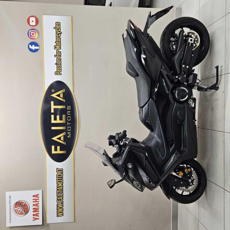 Yamaha T-Max 560 Tech Max - 2025