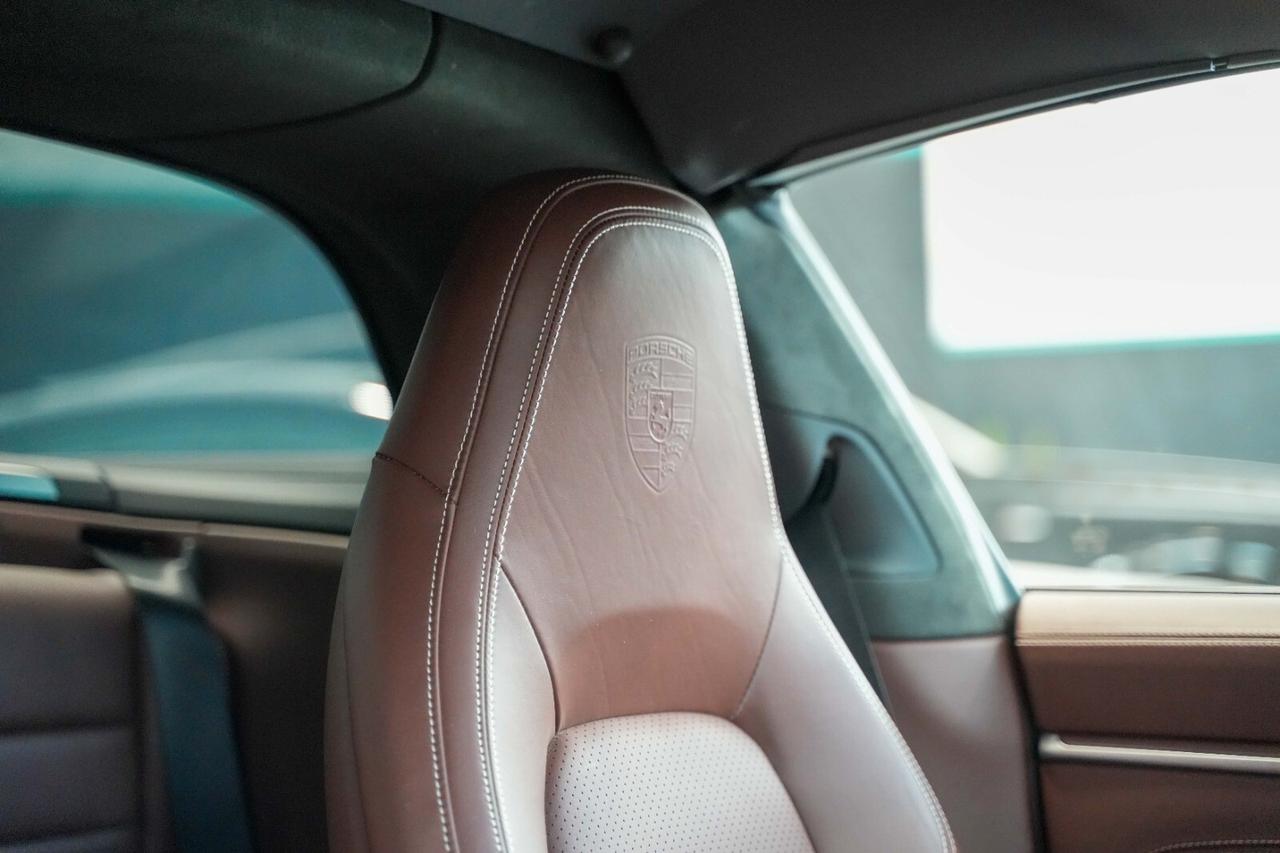 Porsche 911 992 Targa 4 BOSE/14-VIE/PELLECLUB