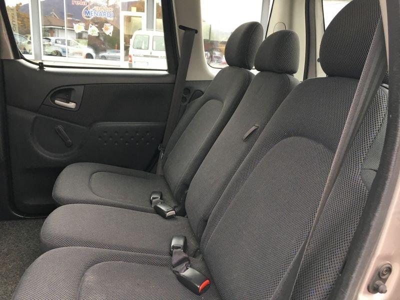 Toyota Yaris Verso 1.3i 16V cat Sol X COMMERCIANTI