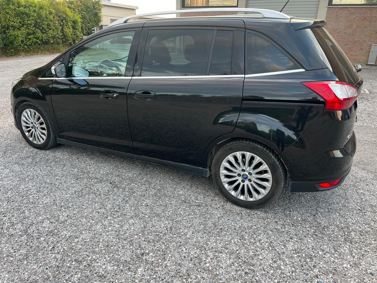 Ford C-Max 2.0 TDCi 163CV Powershift Titanium
