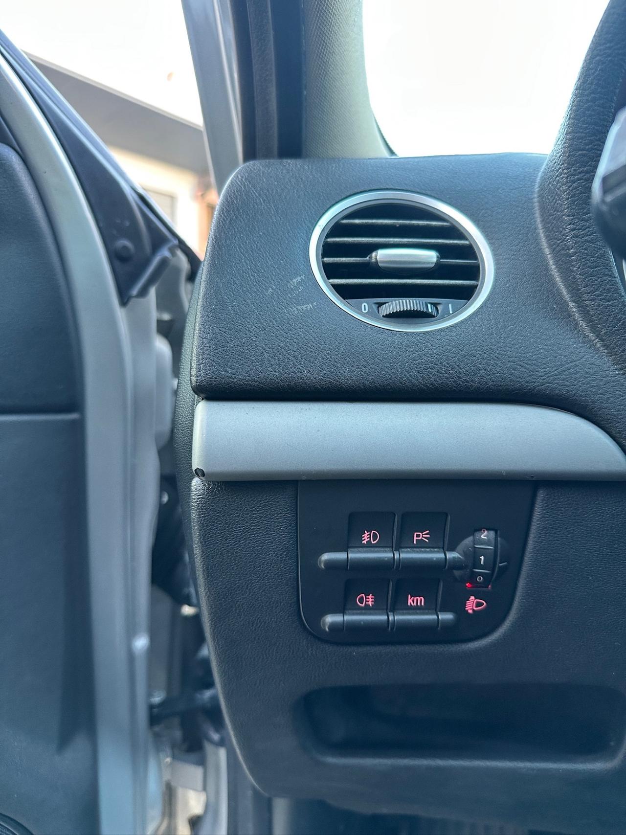 Alfa Romeo 159 1.9 JTS 16V Distinctive solo 130mila km