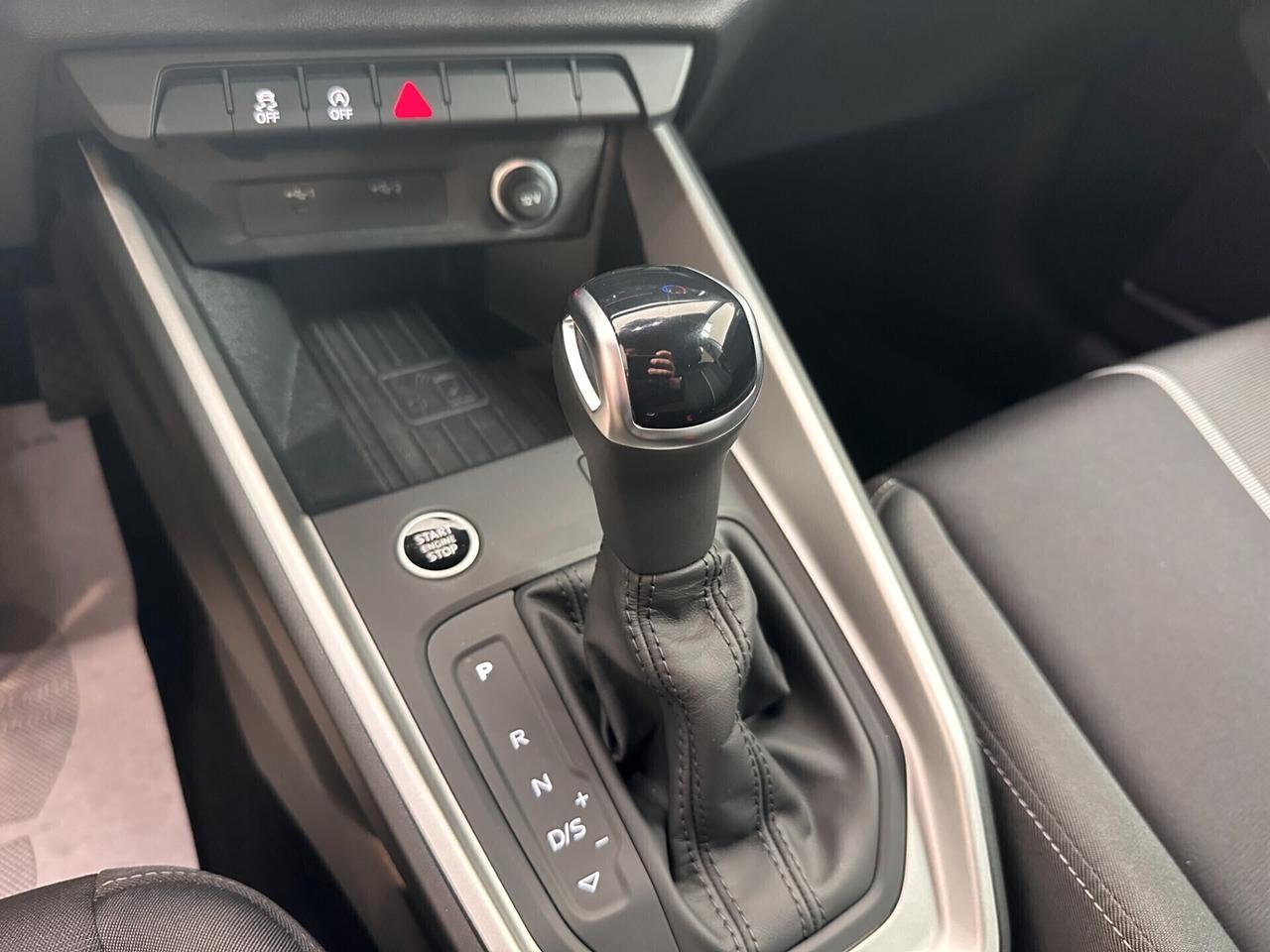 Audi A1 SPORTBACK 25 TFSI STRONIC Sport Line FARI MATRIX VIRTUAL R17