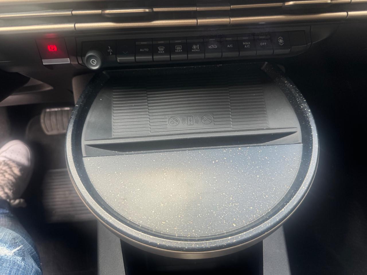 Lancia Ypsilon Hybrid e-DCT Edizione Cassina