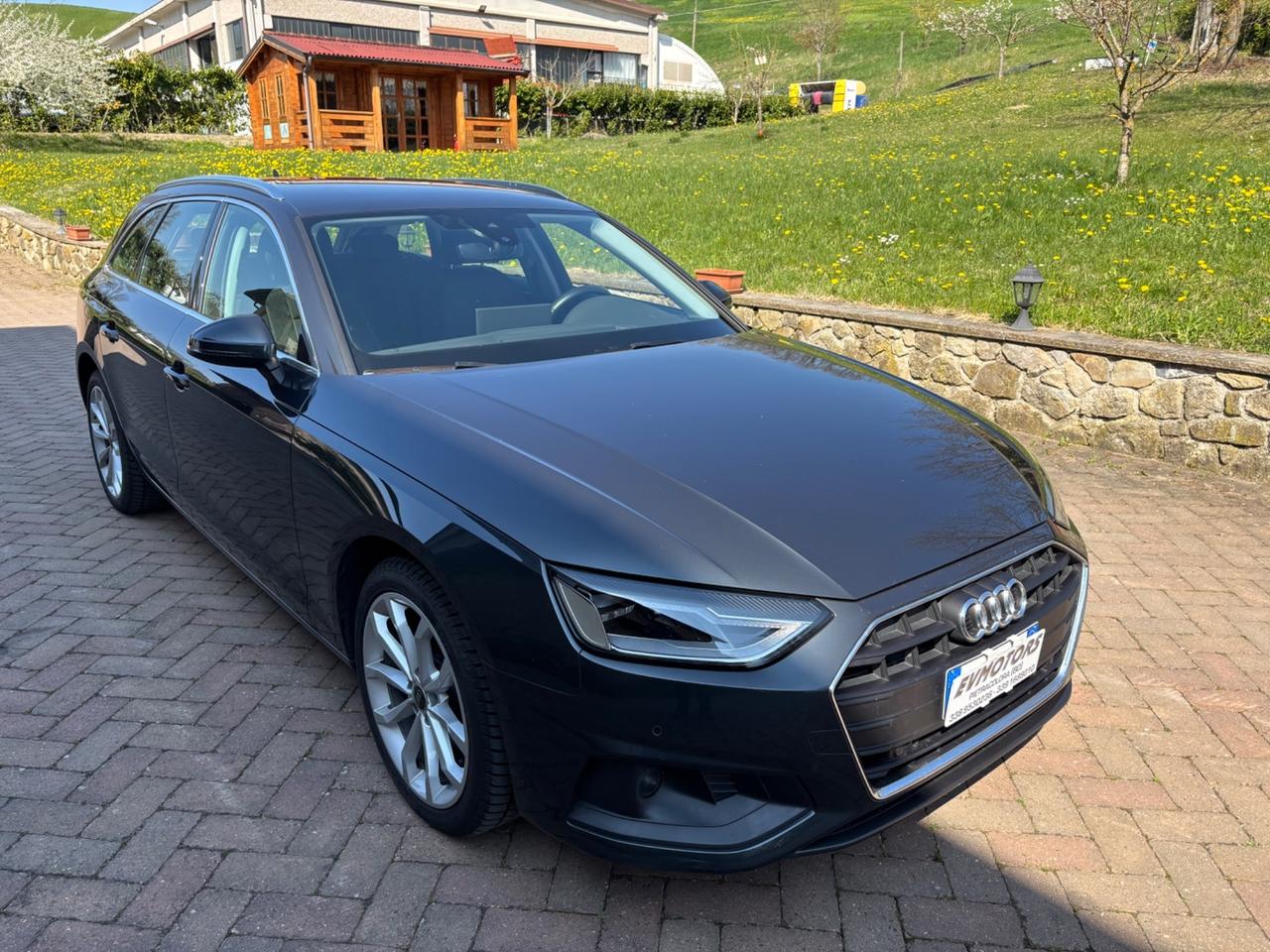 Audi A4 Avant 30 TDI/136 CV S tronic SW