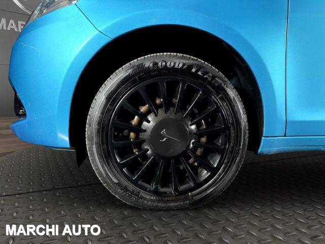 LANCIA Ypsilon 1.0 FireFly 5 porte Hybrid Gold