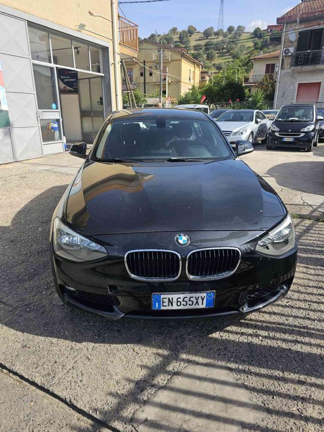 BMW 118 d 5p. Urban