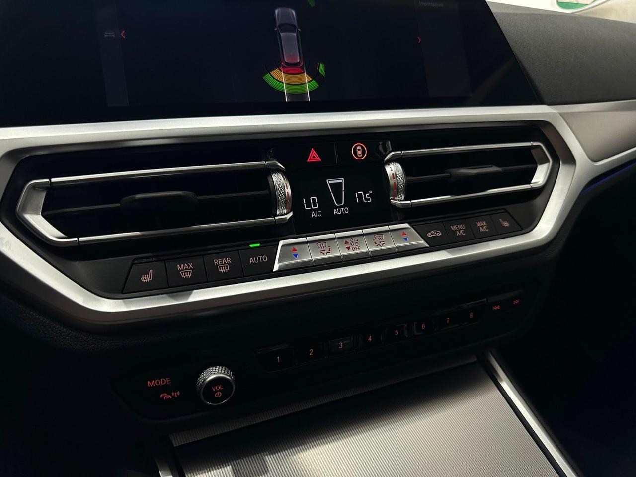 BMW 318 d 48V Touring Sport LED AMBIENT