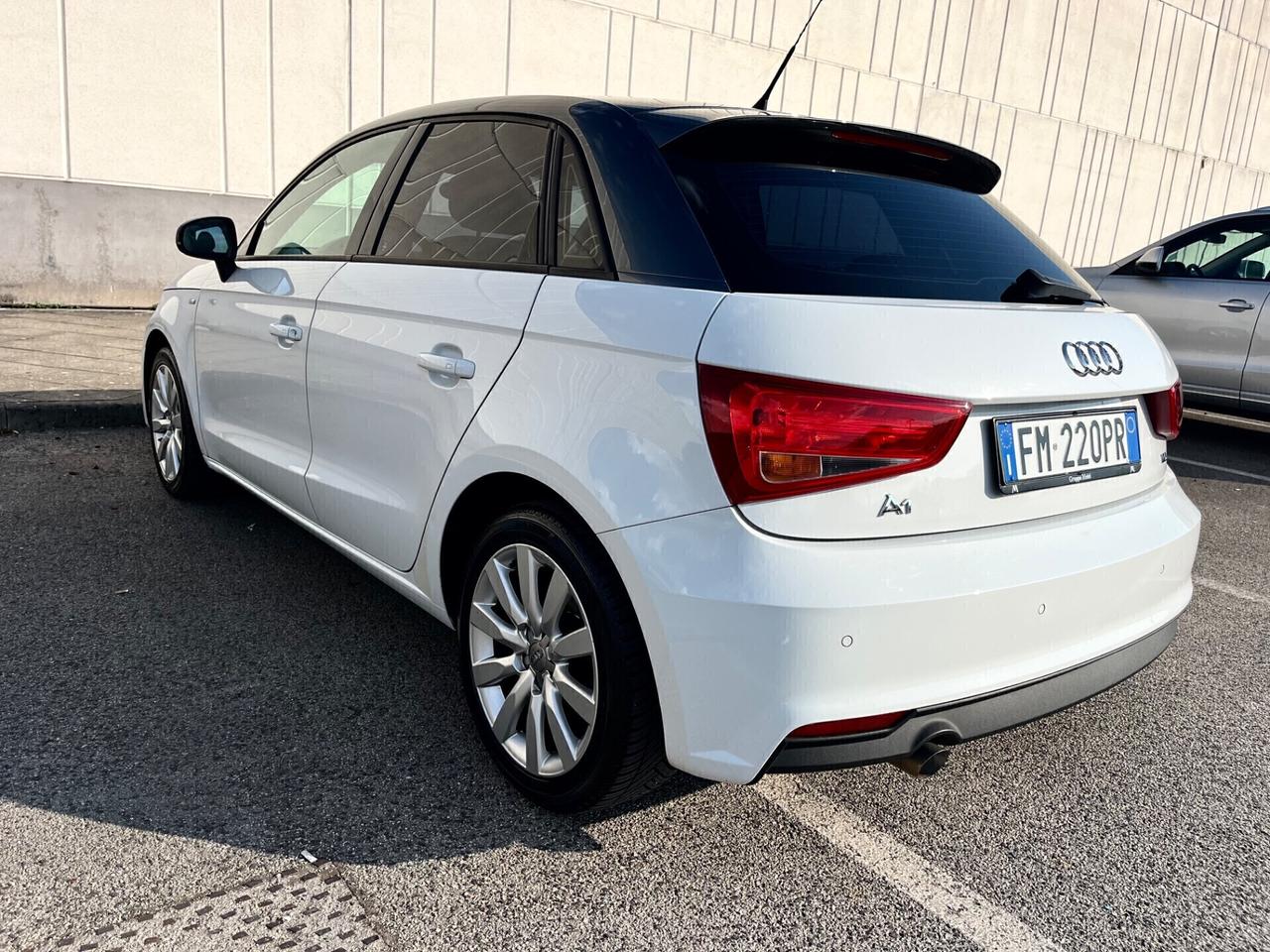 EURO6B Audi A1 SPB 1.4 TDI S tronic ANCHE NEOPATENTETI