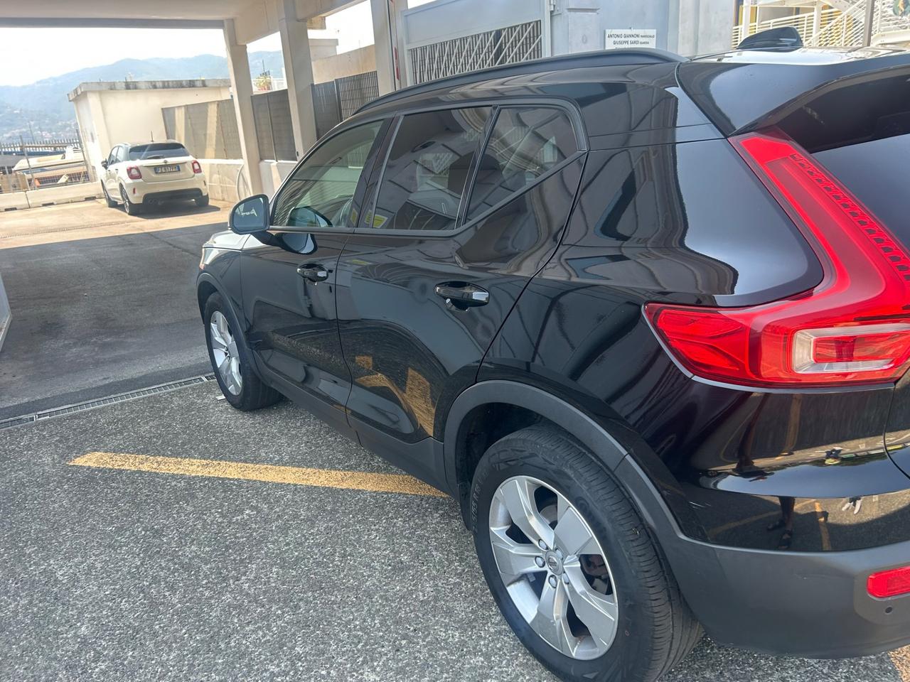 Volvo XC40 D3 Momentum