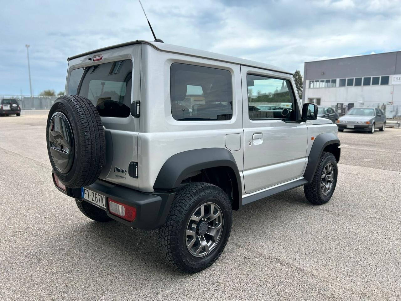 Suzuki Jimny 1.5 5MT Top ALL GRIP 4 POSTI NO AUTOCARRO