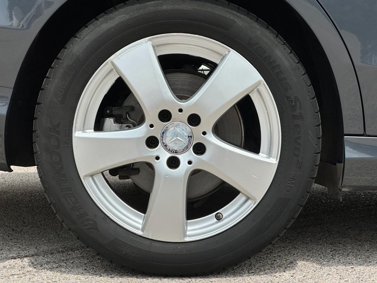 MERCEDES BENZ C 180 d Auto Executive