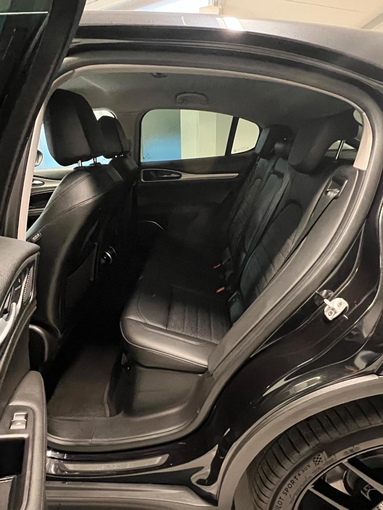 Alfa Romeo Stelvio 2.2 Turbodiesel 190 CV AT8 Q4 Ti