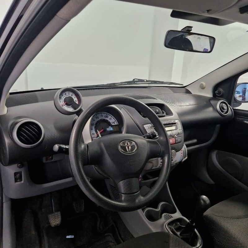 Toyota Aygo Aygo 1.0 12V VVT-i 5 porte Sol