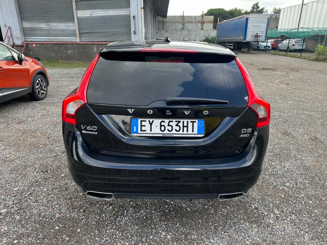 Volvo V60 D5 Geartronic Summum